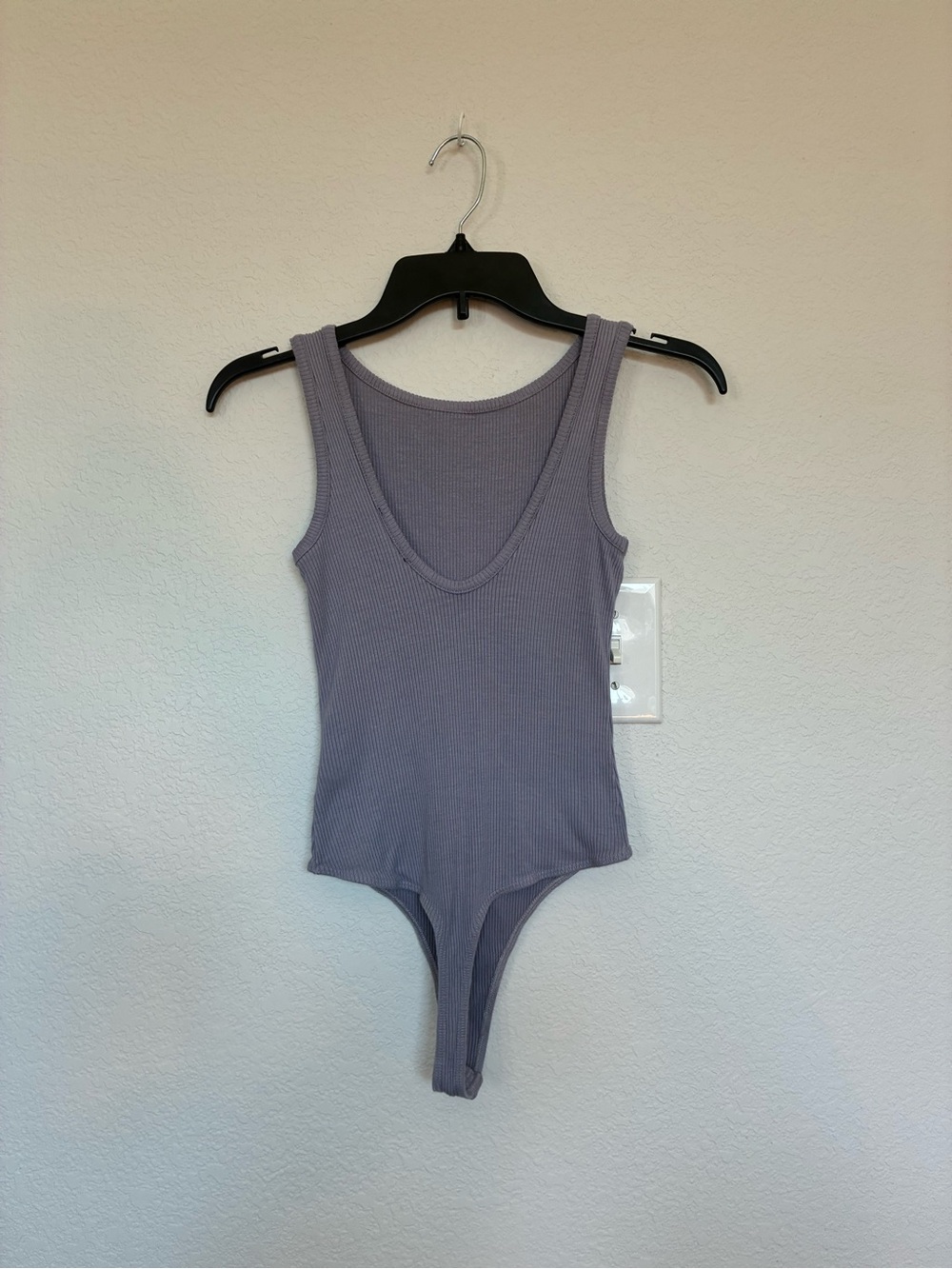 Lulus Ribbed Knit Bodysuit Lavender Purple Sleeveless V-Neck Size Medium